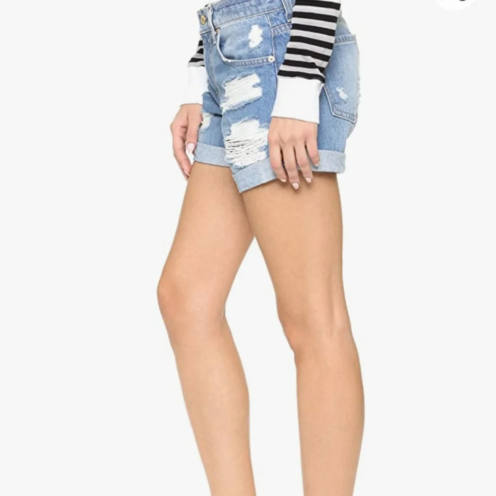 7 For All Mankind Relaxed Mid Roll Shorts - Picture 3 of 9